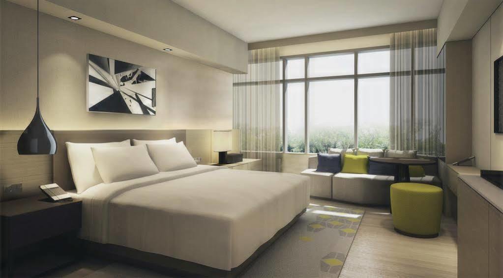 Seda Vertis North Quezon City Eksteriør billede Deluxe Room