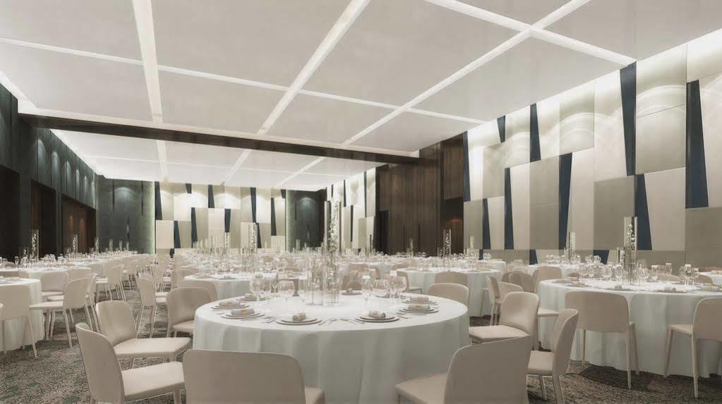 Seda Vertis North Quezon City Eksteriør billede The ballroom
