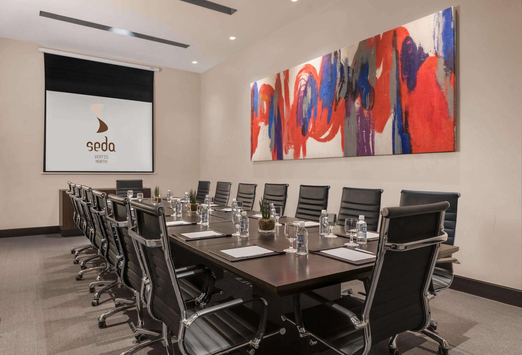 Seda Vertis North Quezon City Eksteriør billede Boardroom at Seda Hotel